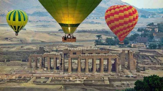LUXOR TWO DAYS TOUR FROM MARSA ALAM WITH HOTAIR BALLOON