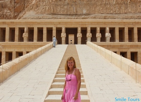 29508Smile_Tours_Luxor_Tour_From_Hurghada_5.jpg