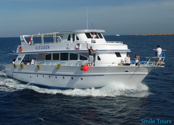 34091Smile_Tours_Scuba_Diving_Trips_Hurghada_2.jpg